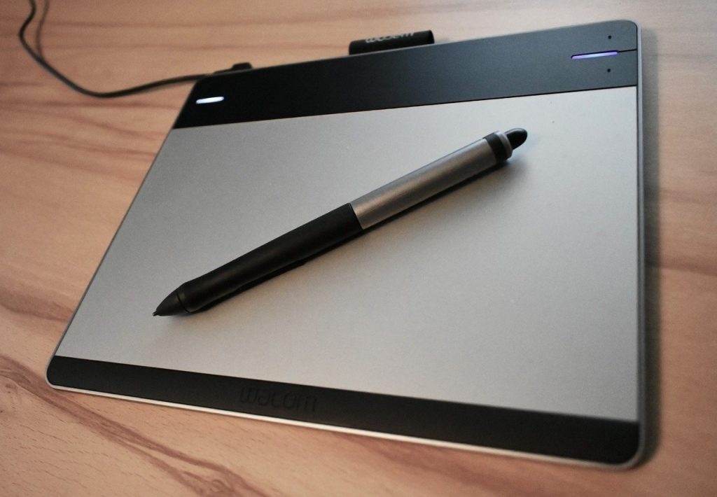 Drawing Tablet 101 What To Get? Geek and Tech